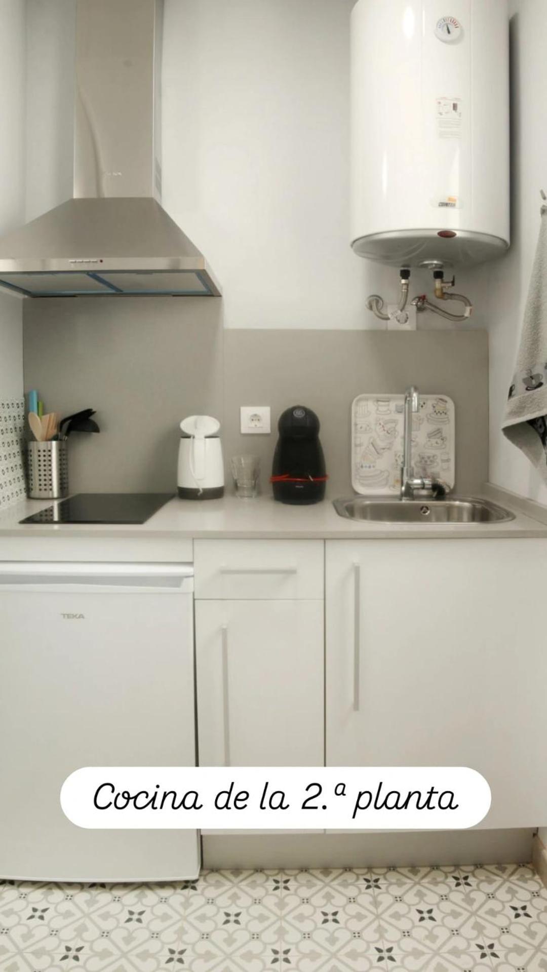 Apartamentos En La Plaza Dona Elvira, 7 Sevilla Exterior foto