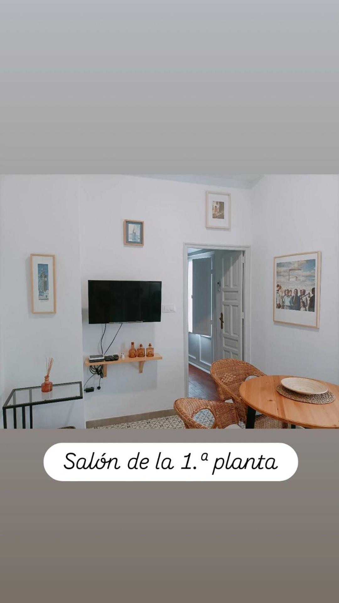 Apartamentos En La Plaza Dona Elvira, 7 Sevilla Exterior foto